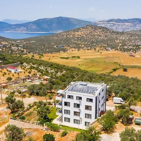 Apartment Near Kaputas, Luxury Apartment With Pool Kaş