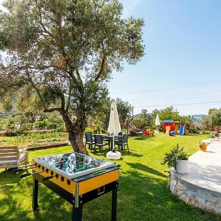 Near Kaputas, Luxury Apartment With Pool شقة