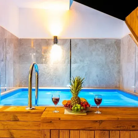 Near Kaputas, Luxury Apartment With Pool شقة