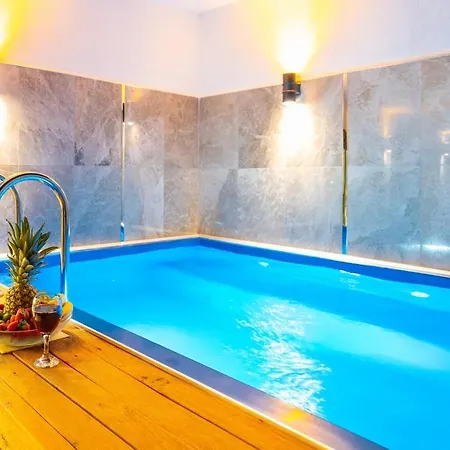 Apartamento Near Kaputas, Luxury Apartment With Pool