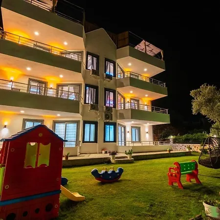 Near Kaputas, Luxury Apartment With Pool * Kaş